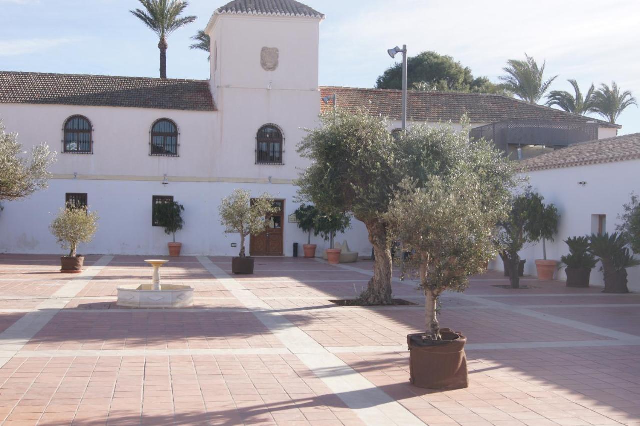 Hacienda Requelme Golf Resort Apartment スシナ 部屋 写真